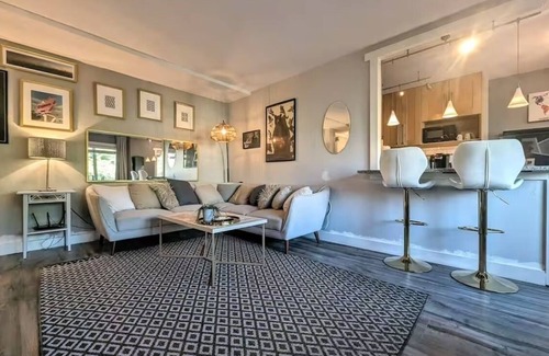 Downtown Seattle Condo | Cozy 1-bedroom condo with WiFi in downtown Seattle