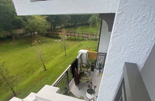 Sunrise Apartment | Cozy 1-bedroom in a 3 bedroom beautiful luxury apartment in Sunrise , pool, gym