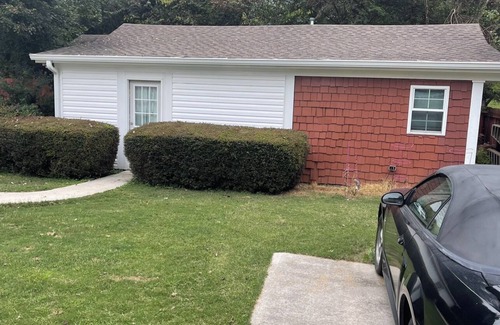 Cartersville Cabin | Cozy 1 Bedroom, one sofa bed Cottage House n10 min from Lake Pointe Sports Ctrn