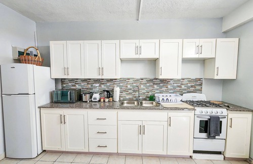 Picard Apartment | Cozy 1-Bedroom Retreat in Picard w/AC, Apt 2