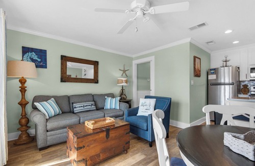Avalon Beach Estates Condo | Cozy 1-bedroom sleeps 6, with Gulf Views in charming Miramar Beach