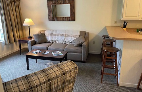 Hancock Apartment | Cozy 1-bedroom Suite in Jiminy Peak Resort, with Wi-Fi, Pool, Fitness & More!