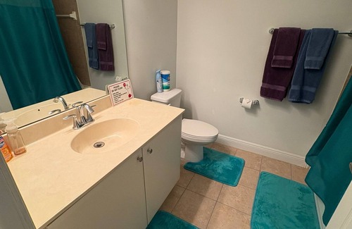 Miramar House | Cozy 1-bedroom townhome in welcoming Miramar with AC, WiFi, parking.