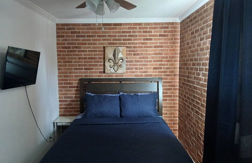 Highlands - Perkins Apartment | Cozy 1-bedroom with AC and WiFi in charming Baton Rouge near LSU