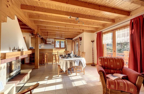 Les Houches Ski Chalet | Cozy 120m² chalet in Houches, 6/8 pers, mountain view, garden