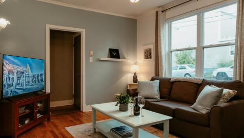 Downtown St. John's Apartment | Cozy 1890s Heritage Flat Steps to Water St