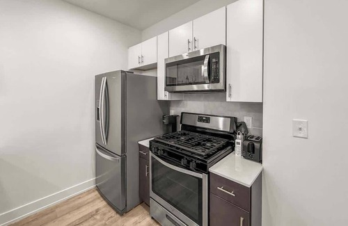 Olde Kensington Apartment | Cozy 1BD | Sleeps 4| Northern Liberties