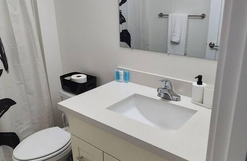 South Tacoma Apartment | Cozy 1BR/1BA Apartment near Tacoma Dome