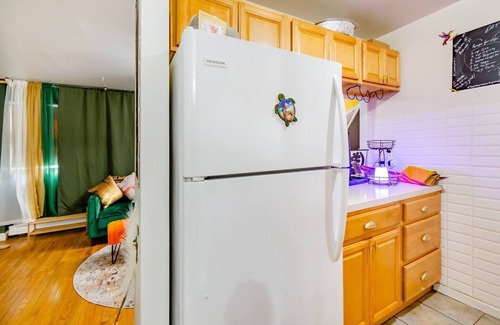 Fleetwood - Concourse Village Apartment | Cozy 1BR Apartment near Yankee Stadium, Bronx