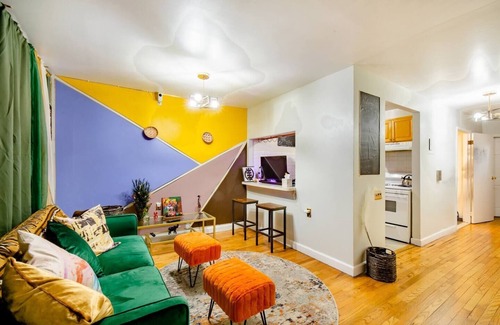 Fleetwood - Concourse Village Apartment | Cozy 1BR Apartment near Yankee Stadium, Bronx