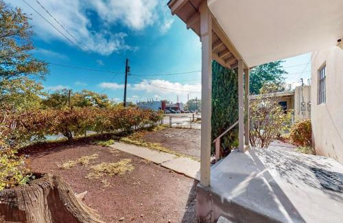 Albuquerque House | Cozy 1br Casita in Southwest w Wifi!
