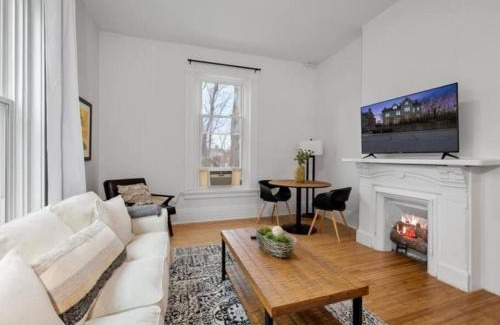 Mount Auburn Apartment | Cozy 1BR Near Zoo, UC, OTR, Downtown