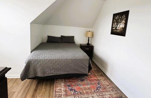 Pittsburgh Apartment | Cozy 1BR Retreat - Private - Near City