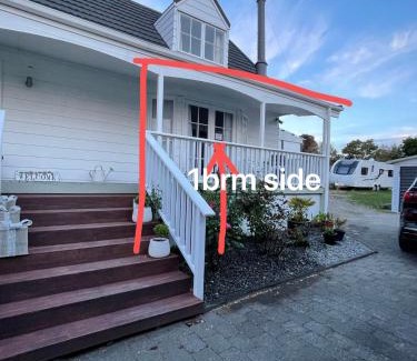 Hilltop House | Cozy 1BR stay in Taupo Central