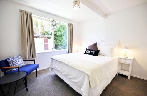 Hilltop House | Cozy 1BR stay in Taupo Central