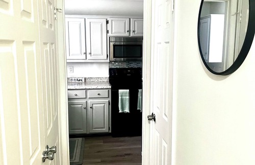Gunter Afs House | Cozy 1BR Townhome Near Hospitals & College - Ideal for Extended Stays!