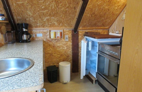 Sillerslev Apartment | Cozy 1st floor flat with own entrance. 150 m. to the harbor & beach. Wi-fi