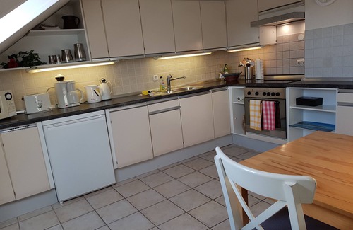 Alt-Wetter Apartment | Cozy 2.5-room apartment with WLAN and TV. Terrace on first floor level