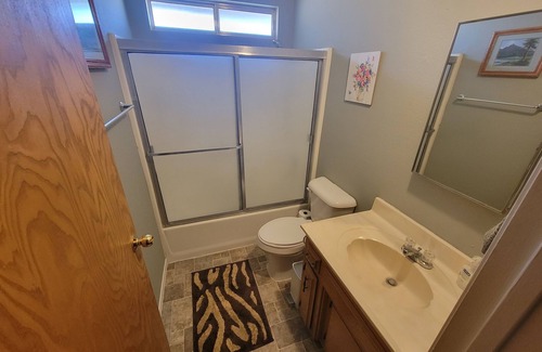 Lake Isabella Apartment | Cozy 2- Bedoom Lake Isabella Rental