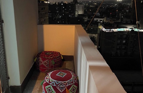 Abdin Apartment | Cozy 2-bedroom apartment in charming Cairo with AC, WiFi