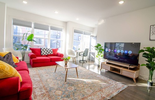 Greenville Apartment | Cozy 2-bedroom apartment in charming Jersey City with WiFi, AC