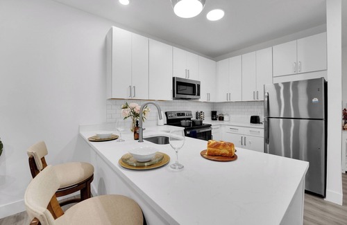 Union Apartment | Cozy 2-bedroom apartment with AC and WiFi in enjoyable Irvington