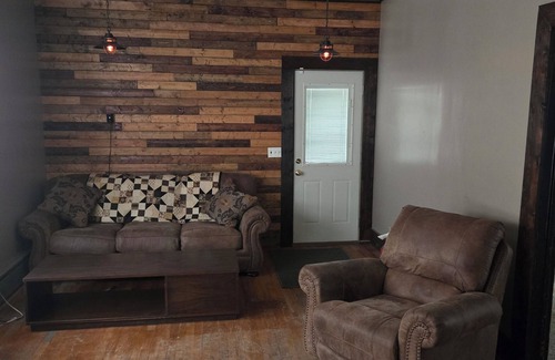 Bessemer Apartment | Cozy 2-bedroom apartment with WiFi, AC in Bessemer