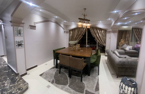 Zamalek Apartment | Cozy 2-bedroom apartment in brilliant Zamalek with WiFi, AC