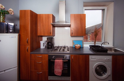 Leith Apartment | Cozy 2 bedroom apartment by the Water of Leith