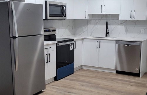 Leduc County House | Cozy 2-bedroom building in charming Nisku with WiFi, beautiful community.