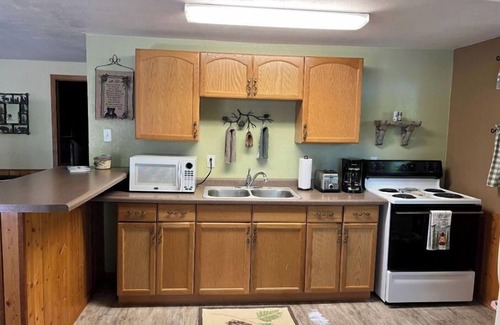 Iron River Cottage | Cozy 2-bedroom cottage on Stanley Lake 2.5 miles from Ski Brule.