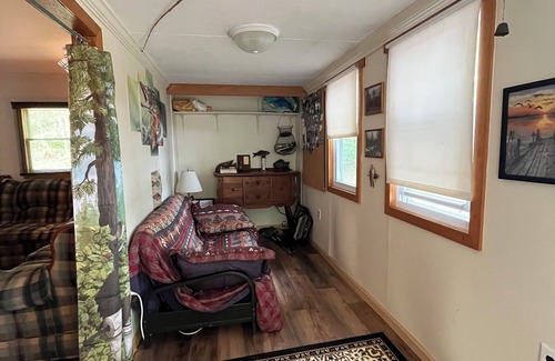 Lewiston Cottage | Cozy 2 bedroom cottage on Big Wolf Lake