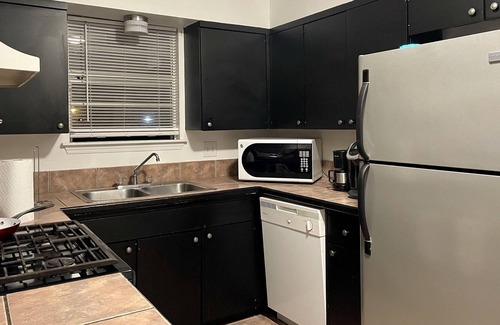 Metairie House | Cozy 2 bedroom house in quiet neighborhood