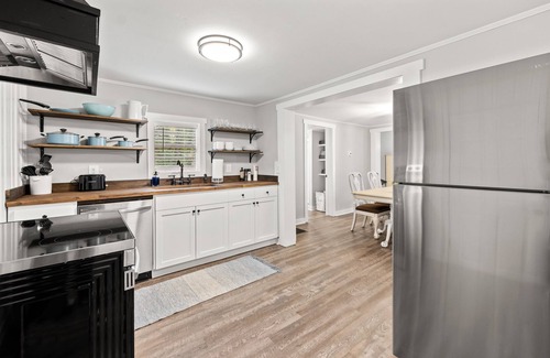 Dahlonega House | Cozy 2 bedroom in the heart of Gold City