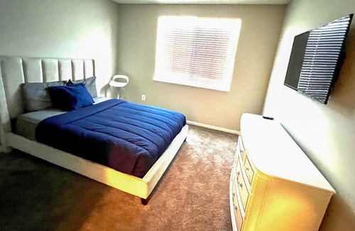 Miramar Apartment | Cozy 2 Bedroom Near Hard Rock Stadium