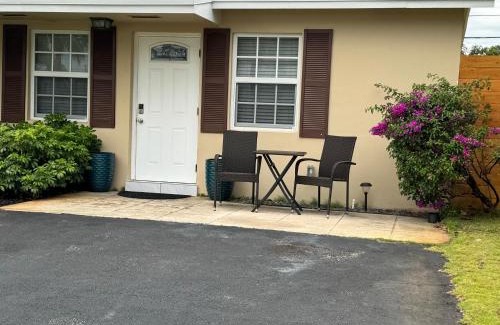 Juno Ridge House | Cozy 2 bedroom near intercoastal & beaches