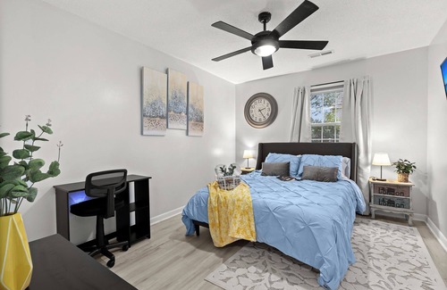 North Charleston Condo | Cozy 2-bedroom condo in North Charleston, close to downtown and beaches.