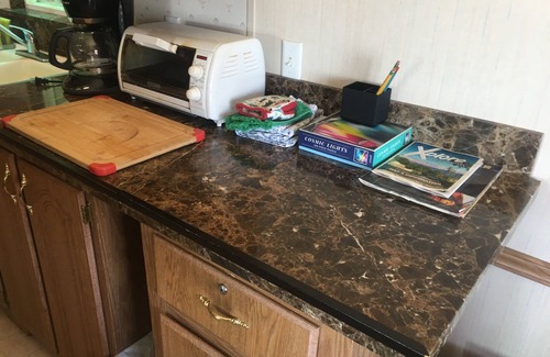 Wofford Heights Cabin | Cozy 2-bedroom cabin with spectacular endless view of lake Isabella. Hot tub.