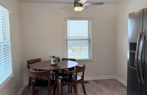 Kedron House | Cozy 2-bedroom vacation home, 15-minute drive to Spring Hill