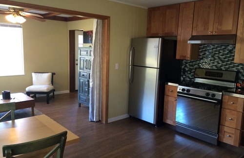 Lafayette House | Cozy 2 BR on 1 Acre Horse Property