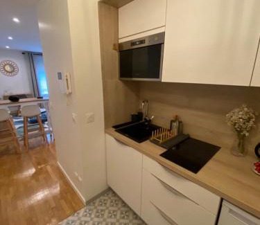 Issy-les-Moulineaux Apartment | Cozy 2 pièces AUX PORTES DE PARIS !