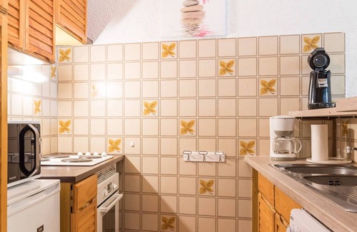 Monetier-les-Bains Apartment | "Cozy 2-Room Mountain Apartment with Fireplace & Ski Shuttle - Sleeps 6"