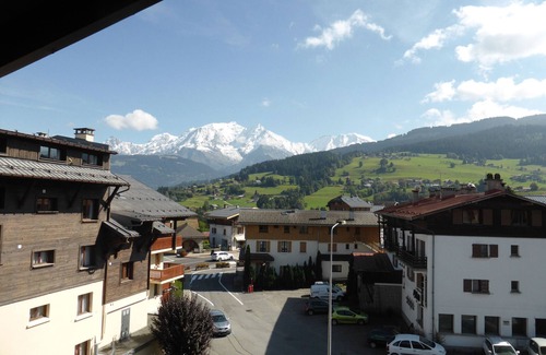 Combloux Apartment | Cozy 2-room apartment for 5 in central Combloux, balcony, parking included