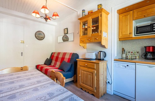 La Clusaz Apartment | Cozy 2-Room Apartment in the Heart of La Clusaz, Near Ski Lifts and Amenities
