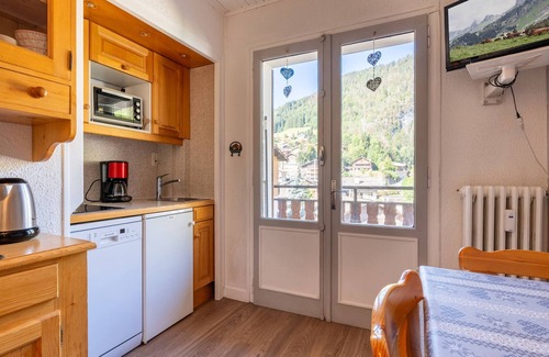 La Clusaz Apartment | Cozy 2-Room Apartment in the Heart of La Clusaz, Near Ski Lifts and Amenities