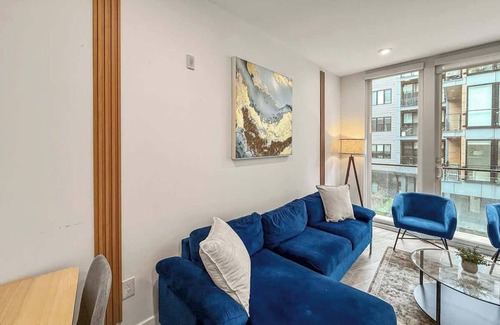 Olde Kensington Apartment | Cozy 2BD | Sleeps 6 | Northern Liberties