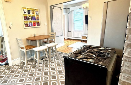 Hoboken Apartment | Cozy 2BR in Heart of Hoboken Near Parks 1 - Stop NYC -Close to bars-restaurants