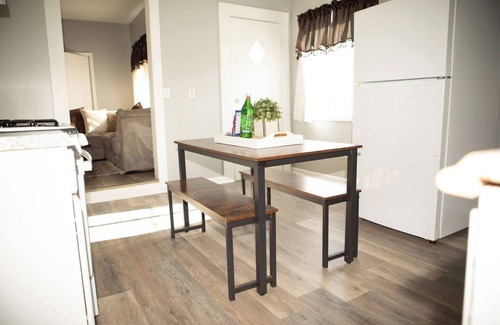 Southside Apartment | Cozy 2BR near SU & Downtown