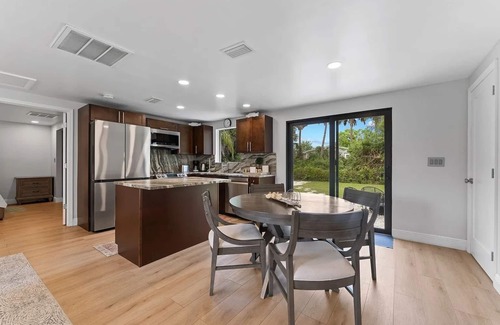 Tampa House | Cozy 2BR Tampa Retreat, Pet-Friendly & Near Downtown