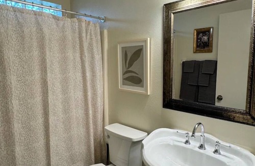 Northwest Orlando House | Cozy 3 bedroom/2 bathroom house in amazing Orlando!
